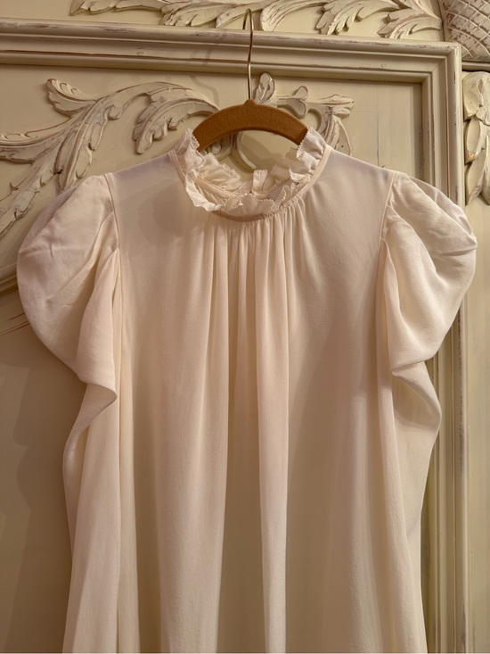 Zimmermann Tops - Zimmermann Ivory Ruffle-Neck Puff Sleeve Blouse size 0, US XS